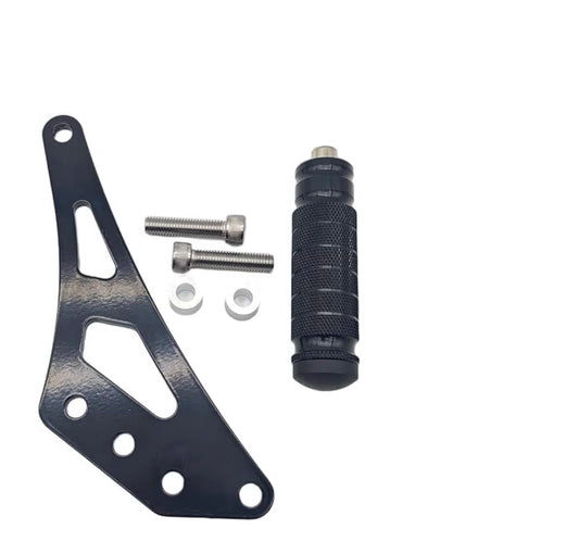 FootLock with bracket